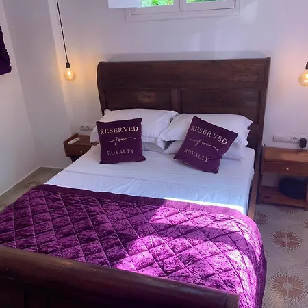 Old Town Retreat Guest house Rhodes City