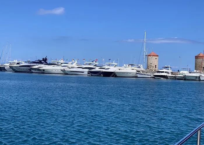 بيت ضيافة Old Town Retreat 3*