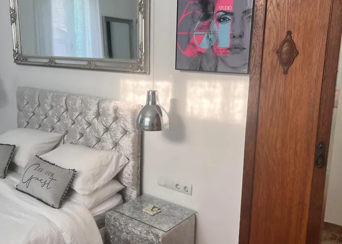 Old Town Retreat Rhodes City