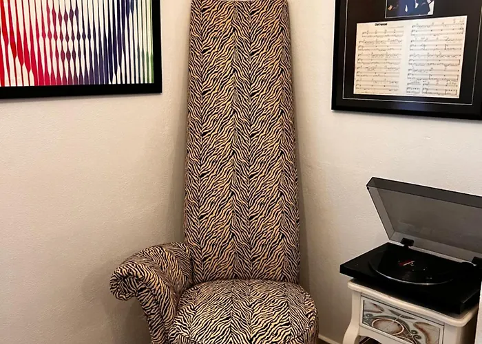 Old Town Retreat Rhodes City